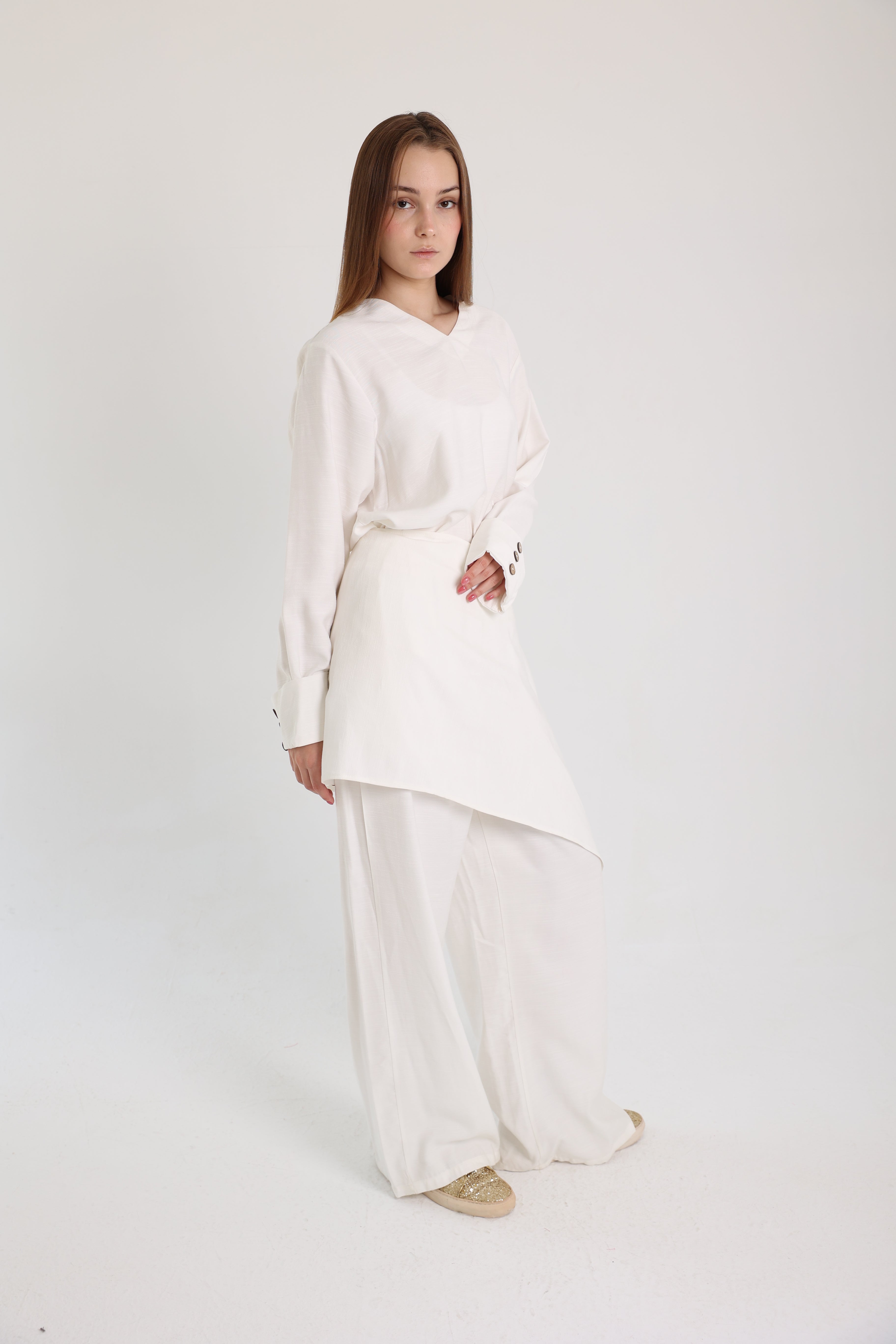 White Linen Set with a Wrap