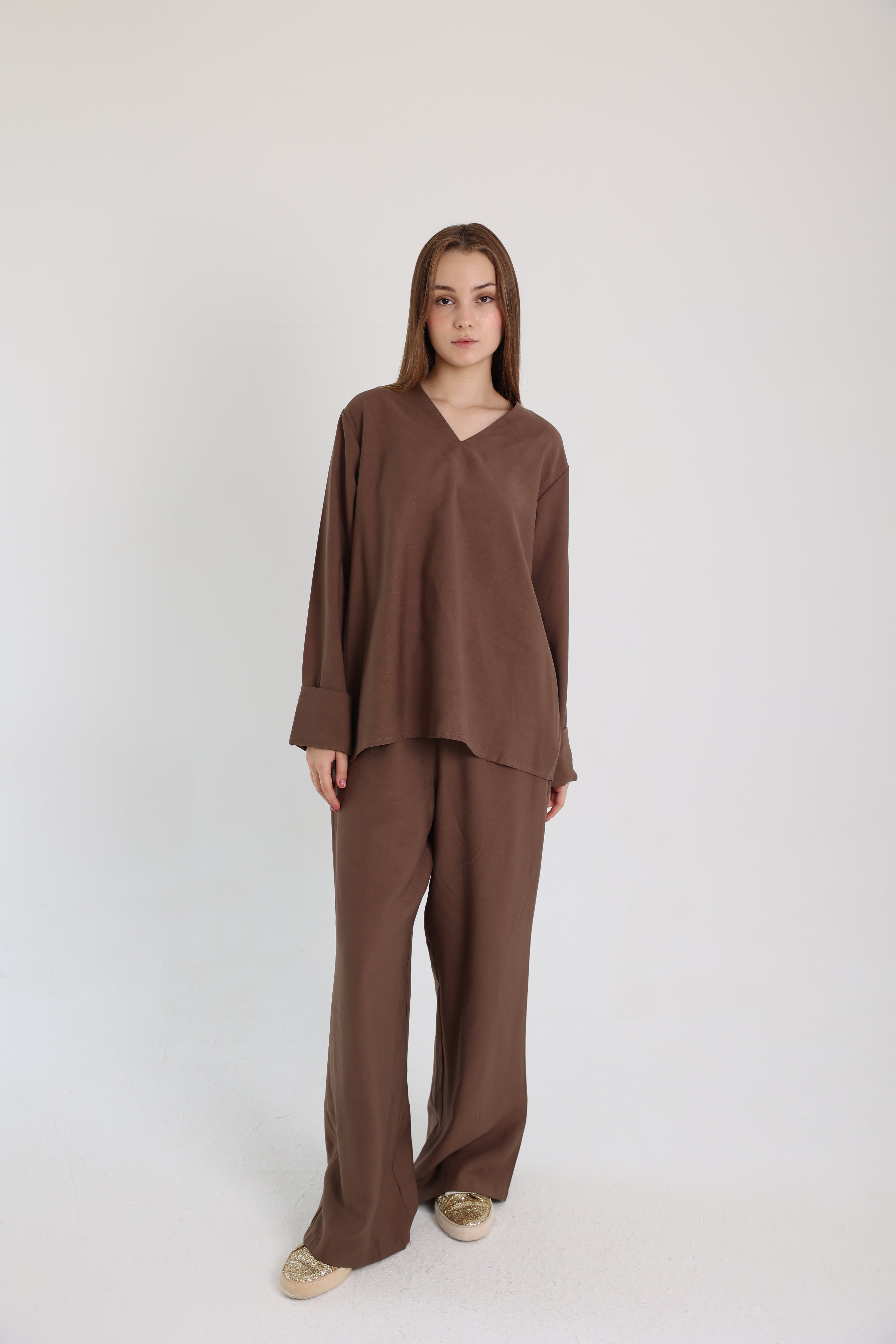 Brown Linen Set with a Wrap