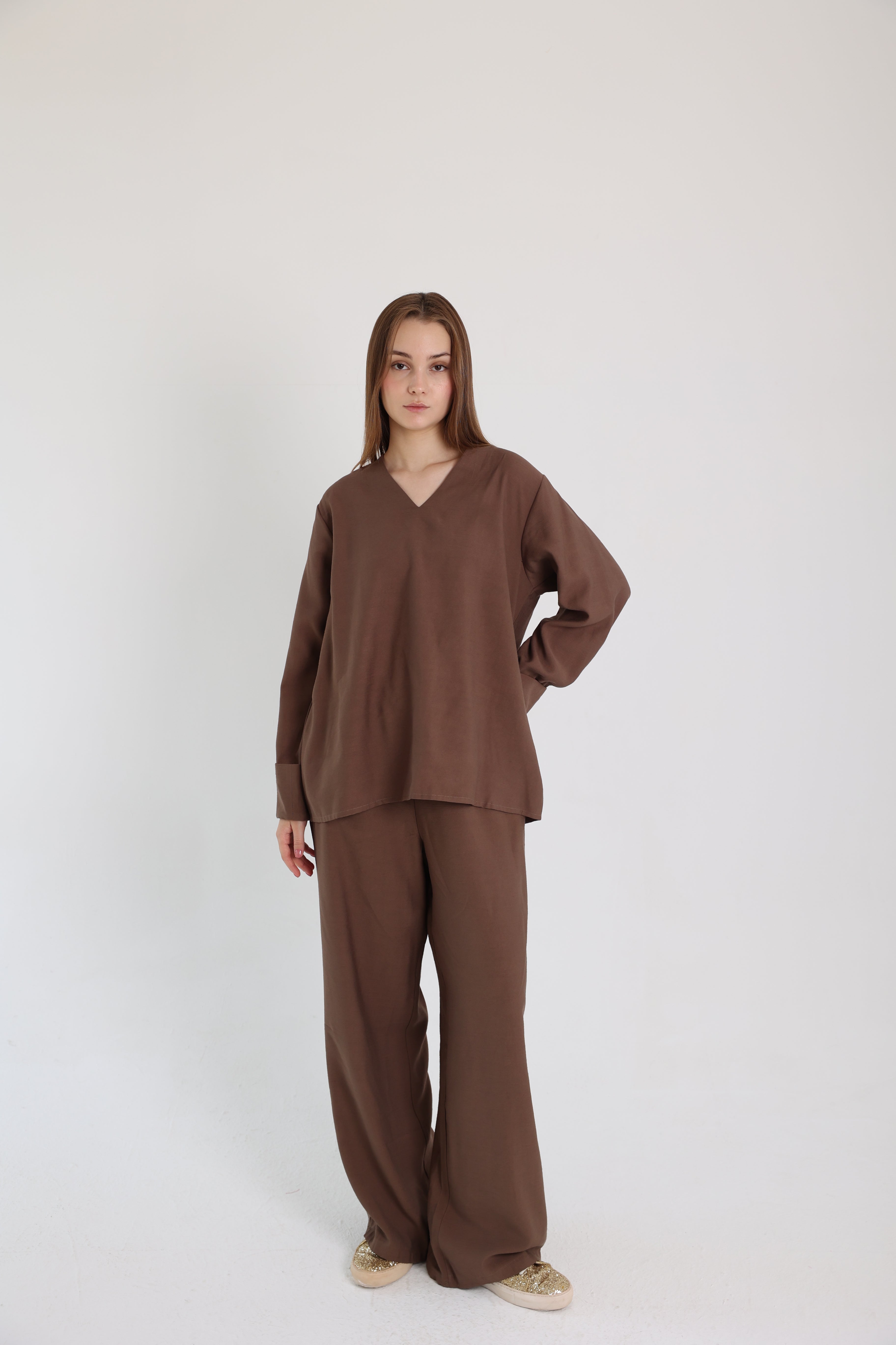 Brown Linen Set with a Wrap