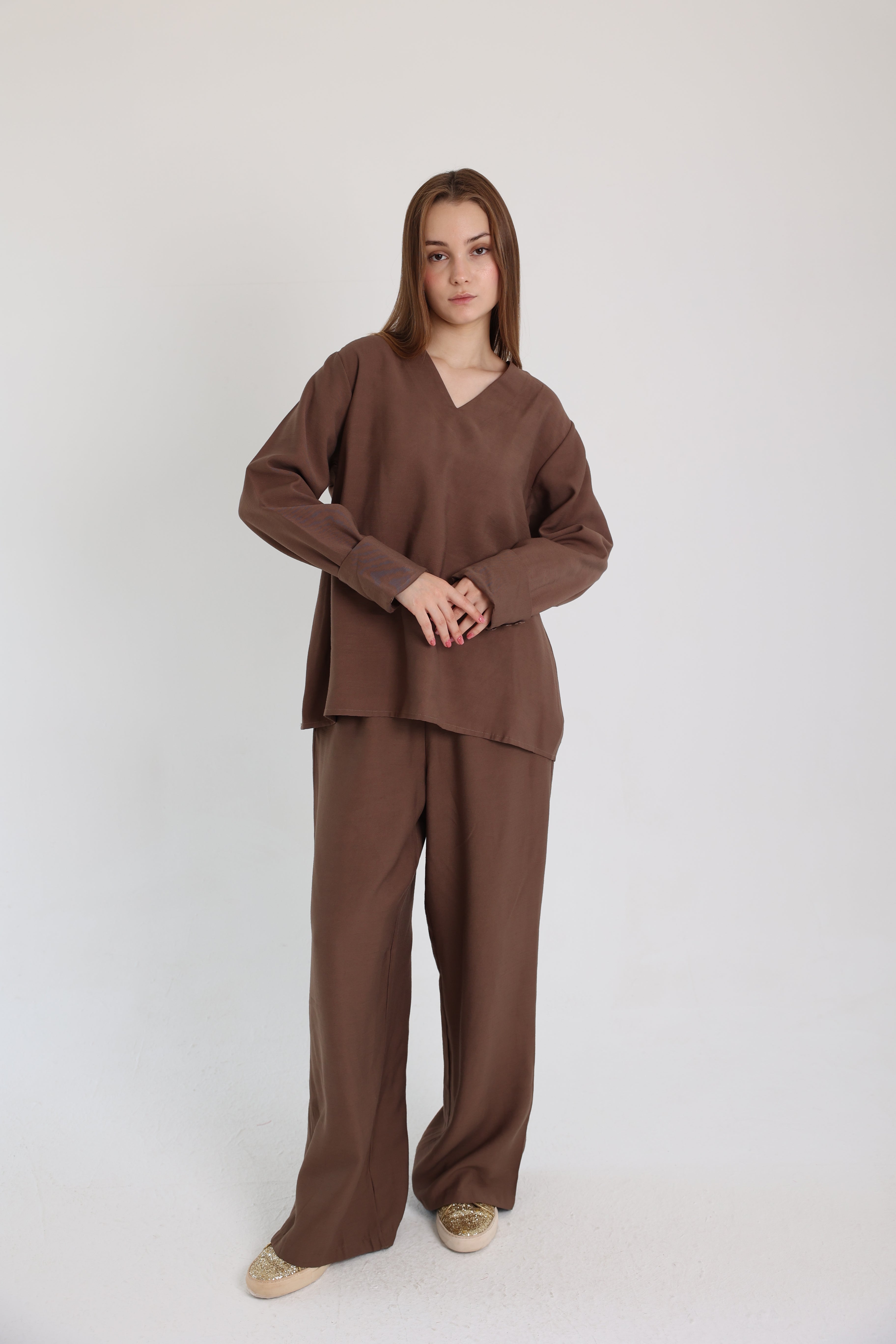 Brown Linen Set with a Wrap