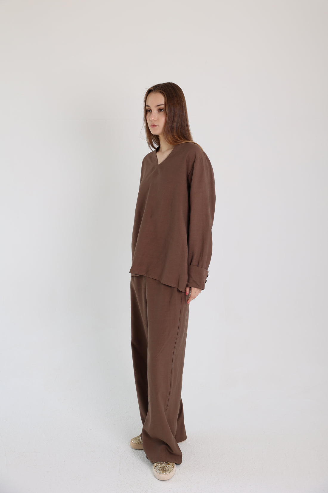 Brown Linen Set with a Wrap