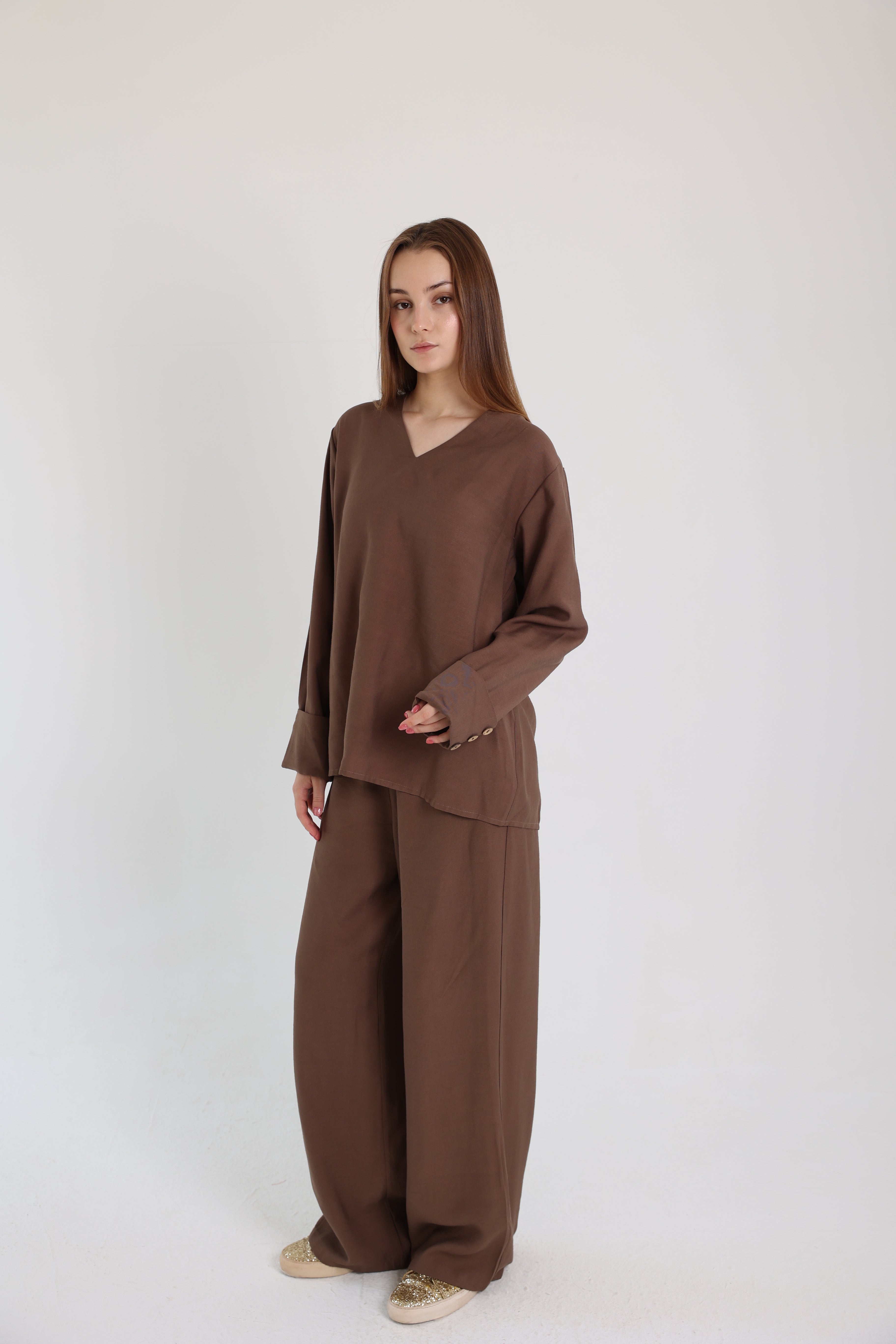 Brown Linen Set with a Wrap