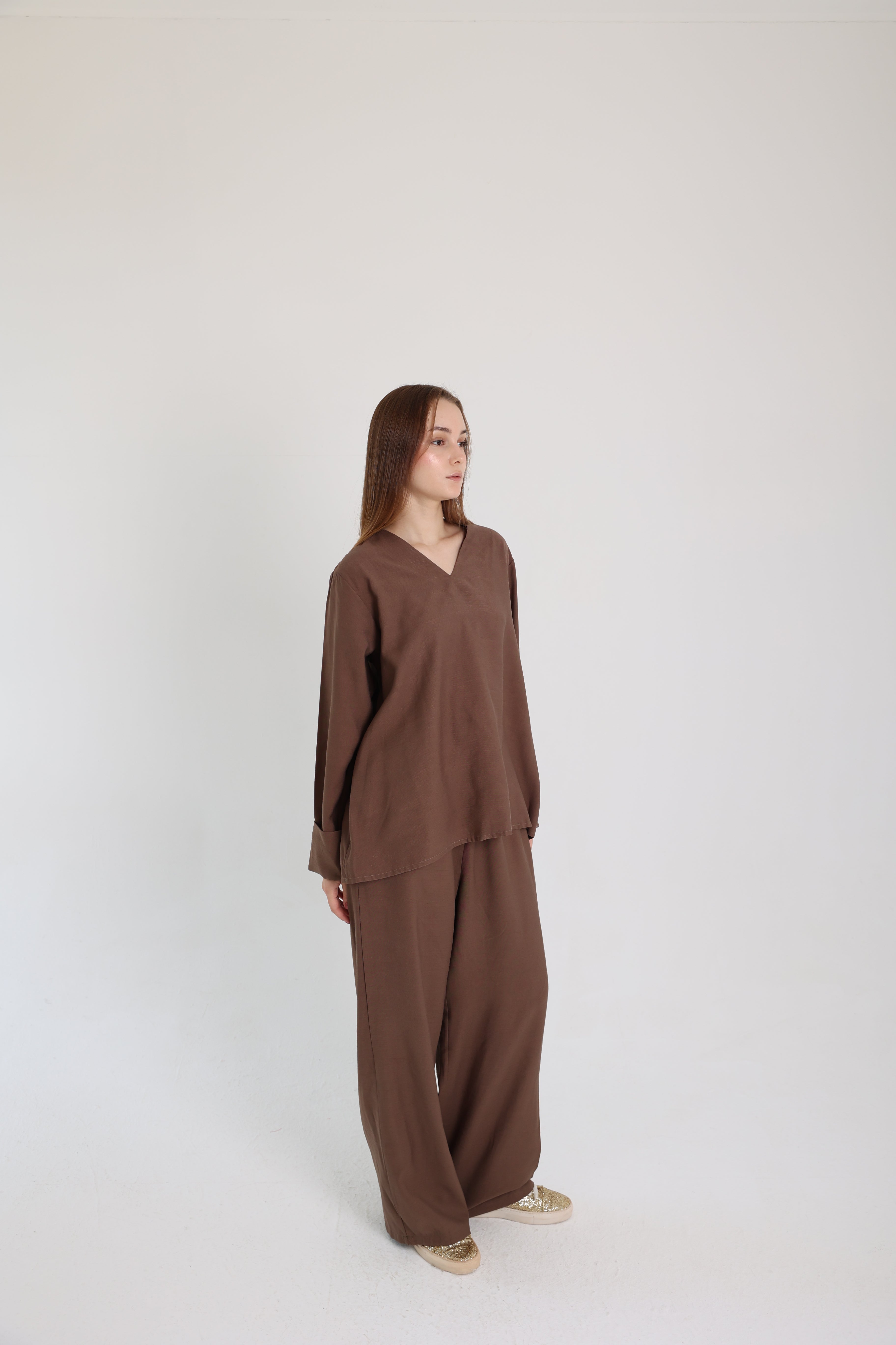 Brown Linen Set with a Wrap