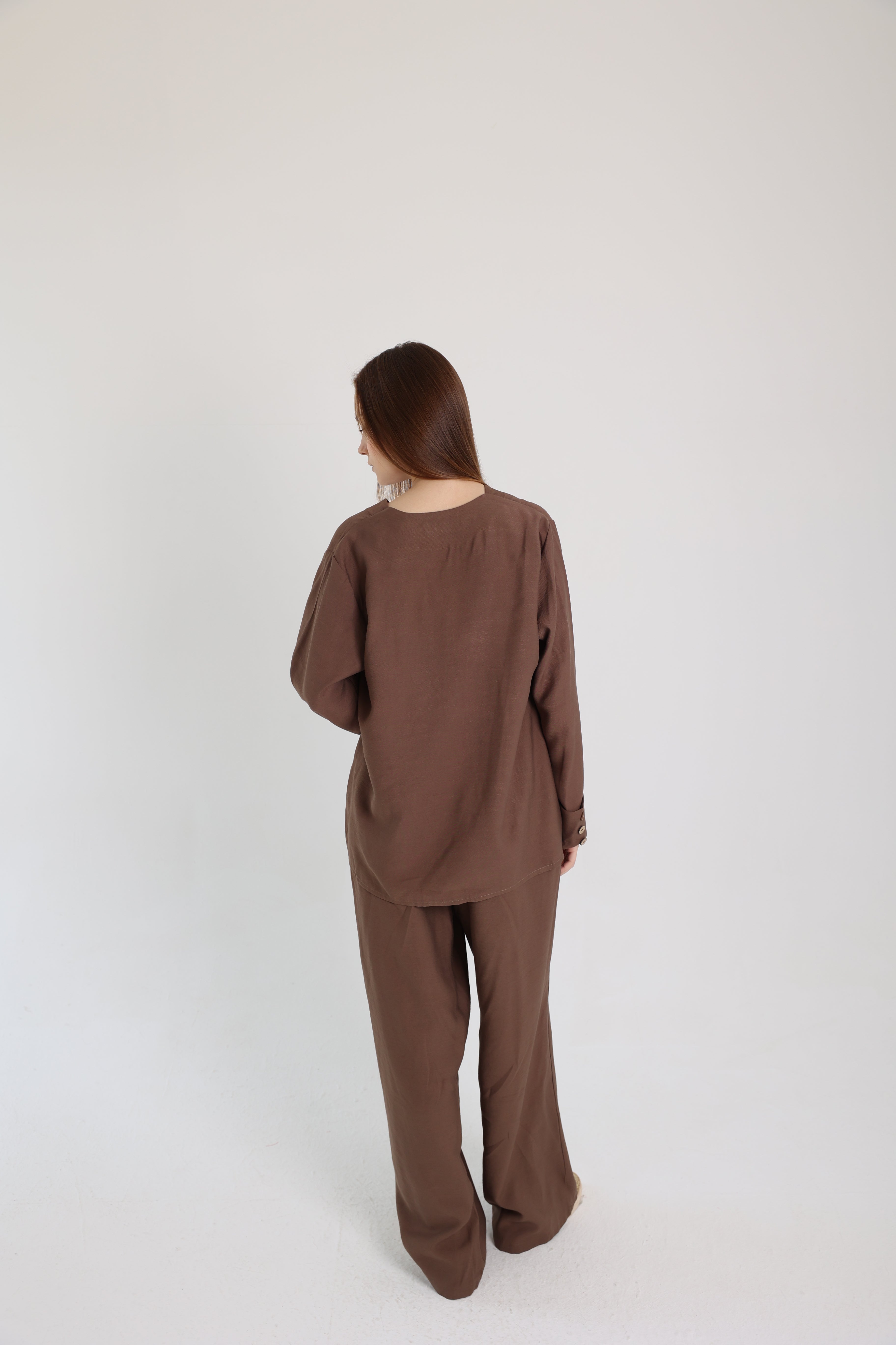 Brown Linen Set with a Wrap