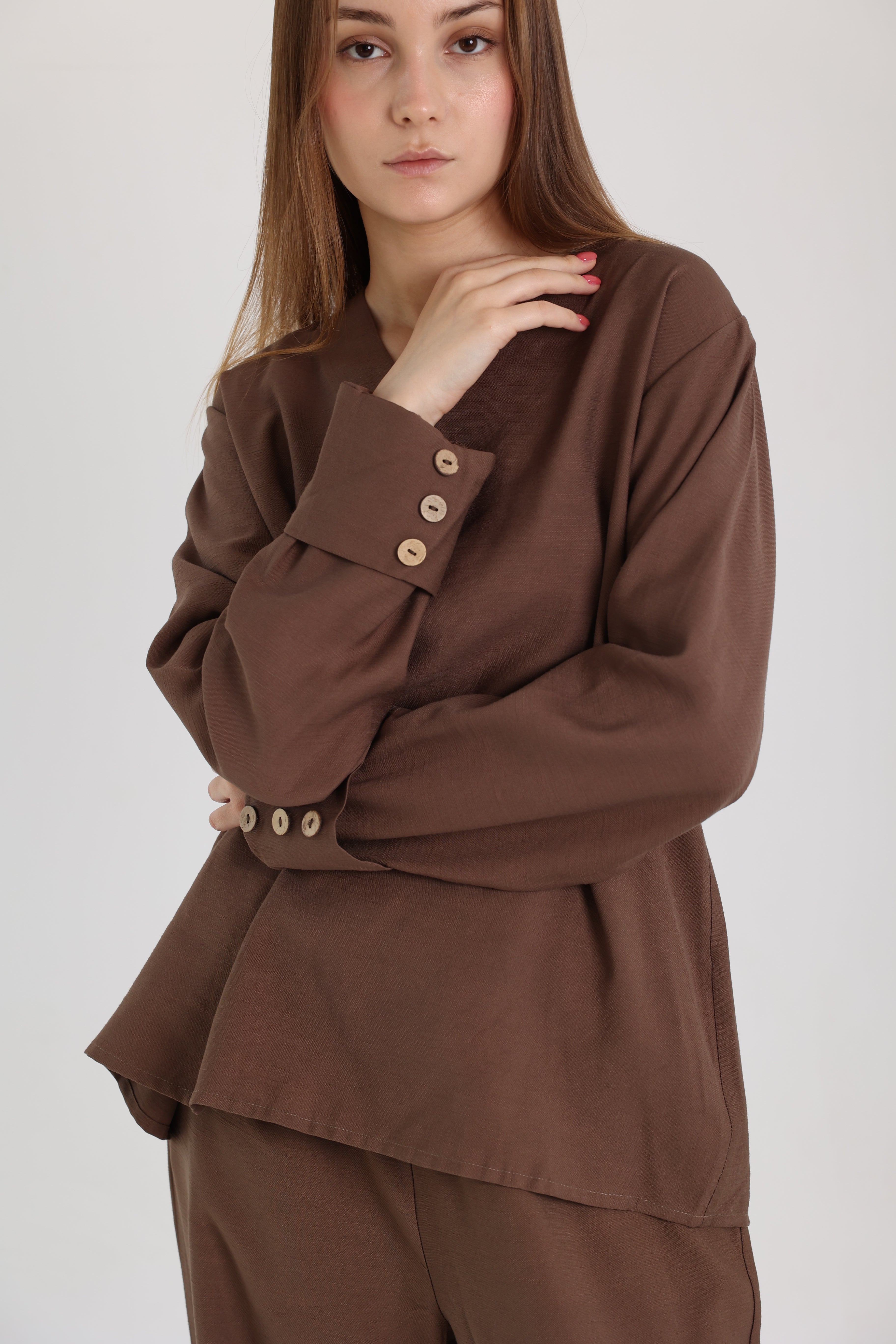 Brown Linen Set with a Wrap