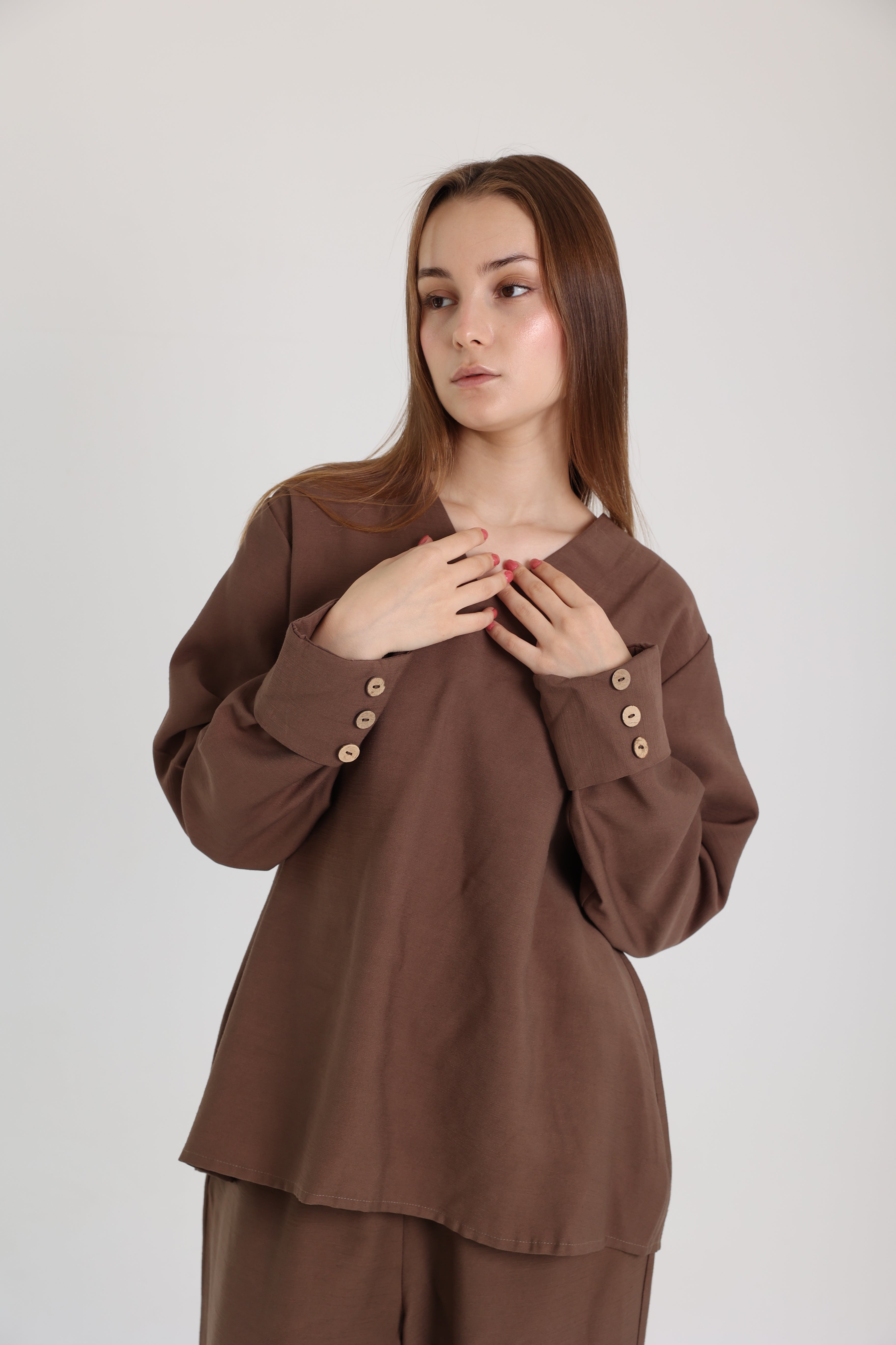 Brown Linen Set with a Wrap
