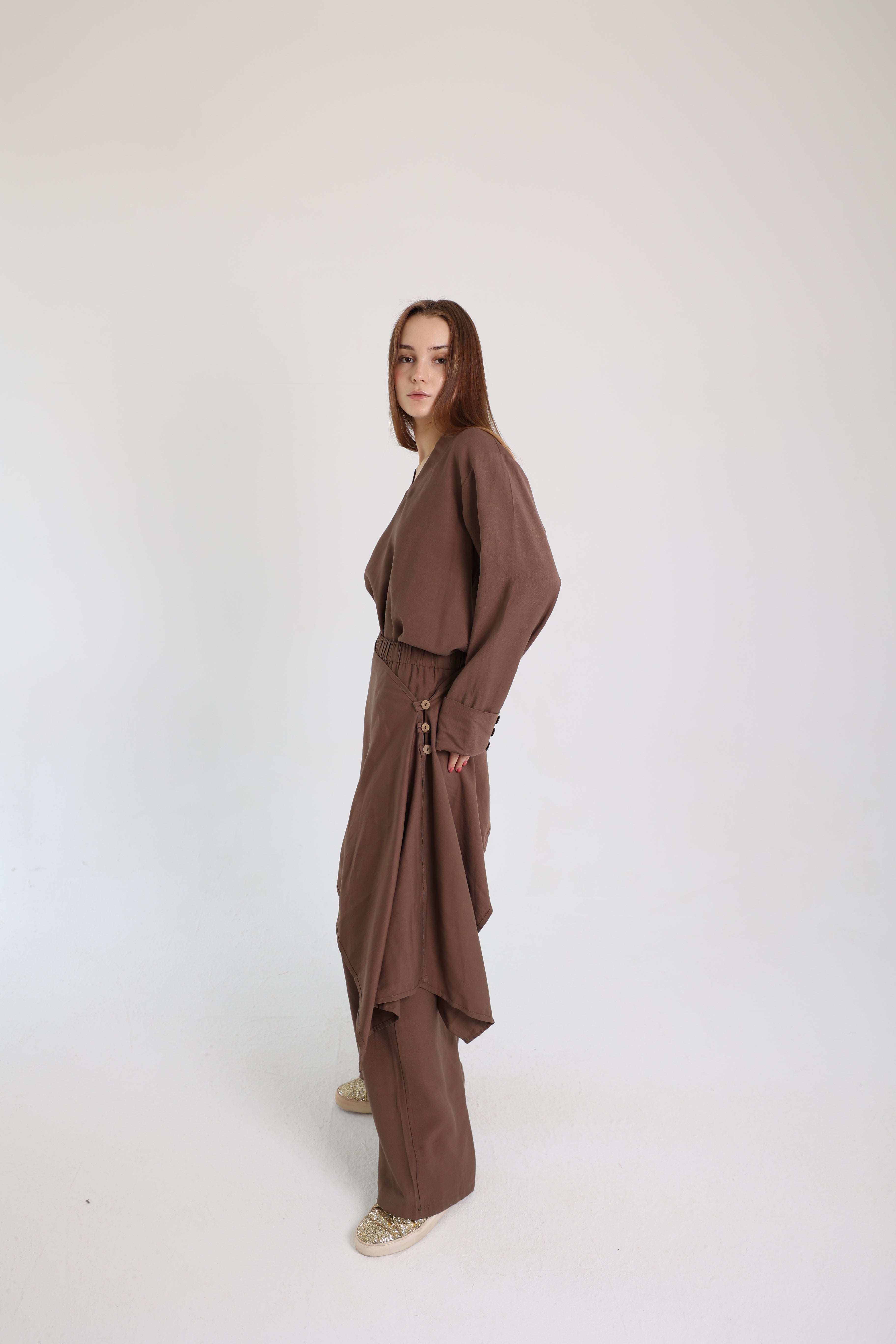 Brown Linen Set with a Wrap