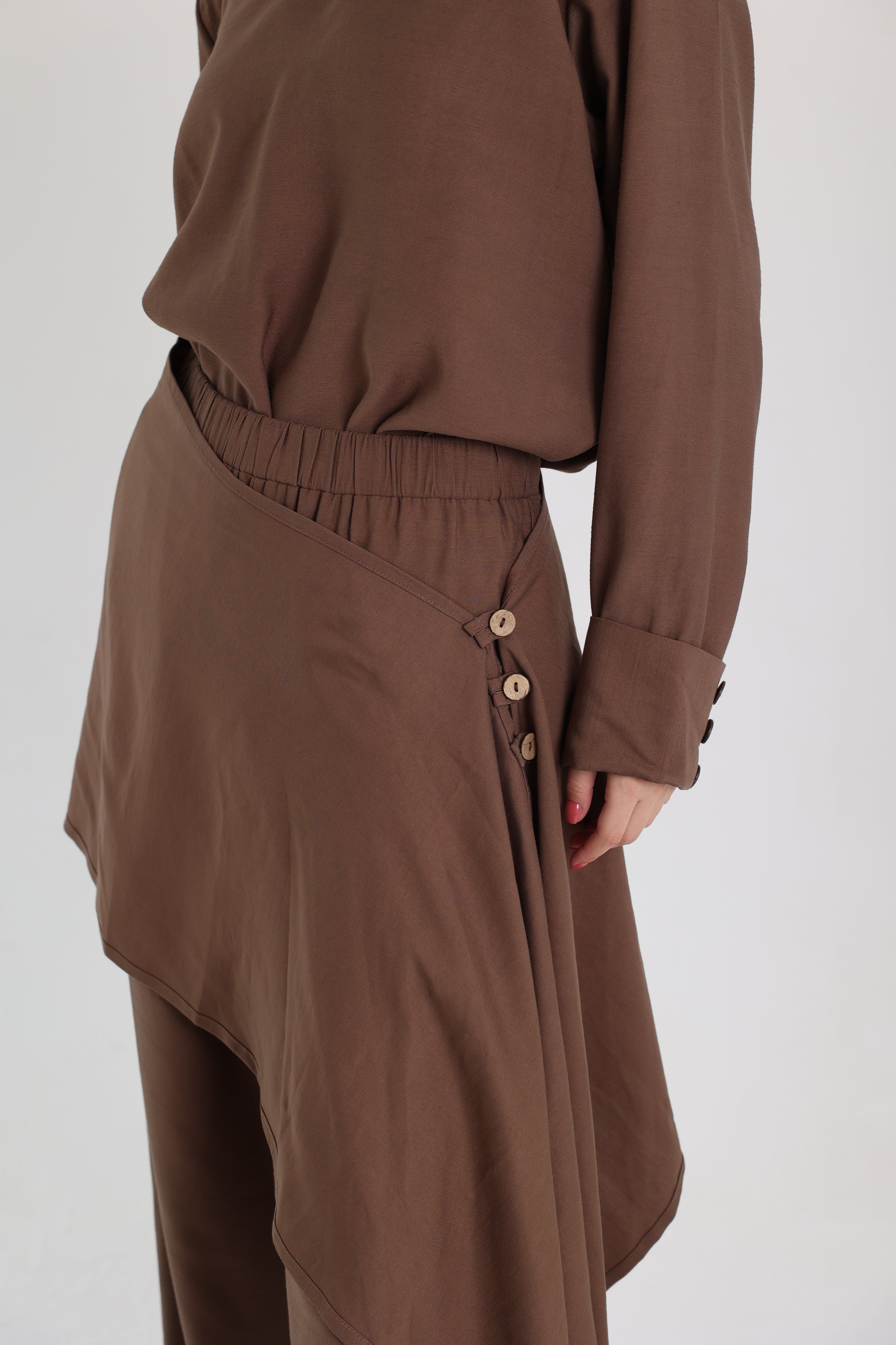 Brown Linen Set with a Wrap