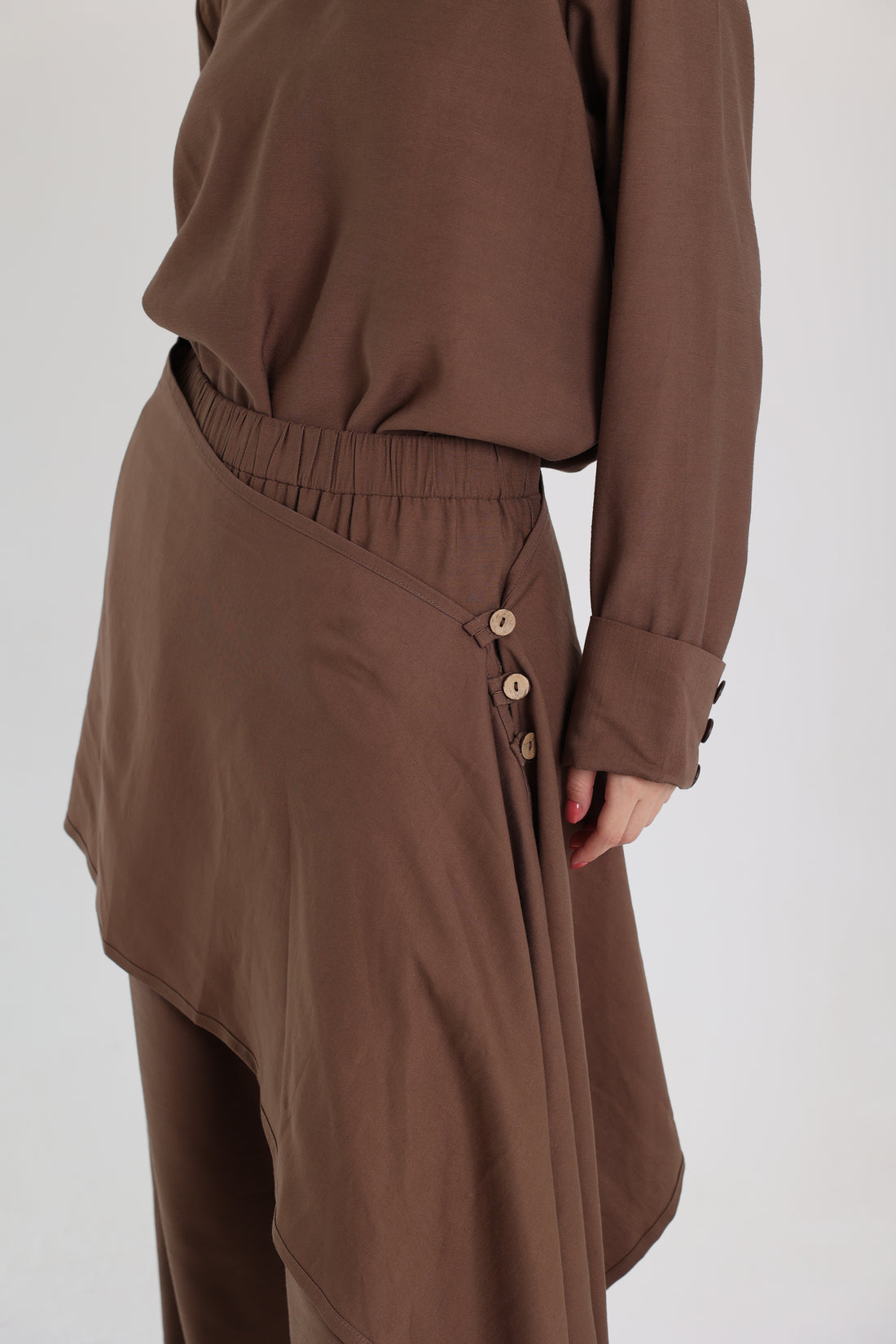 Brown Linen Set with a Wrap