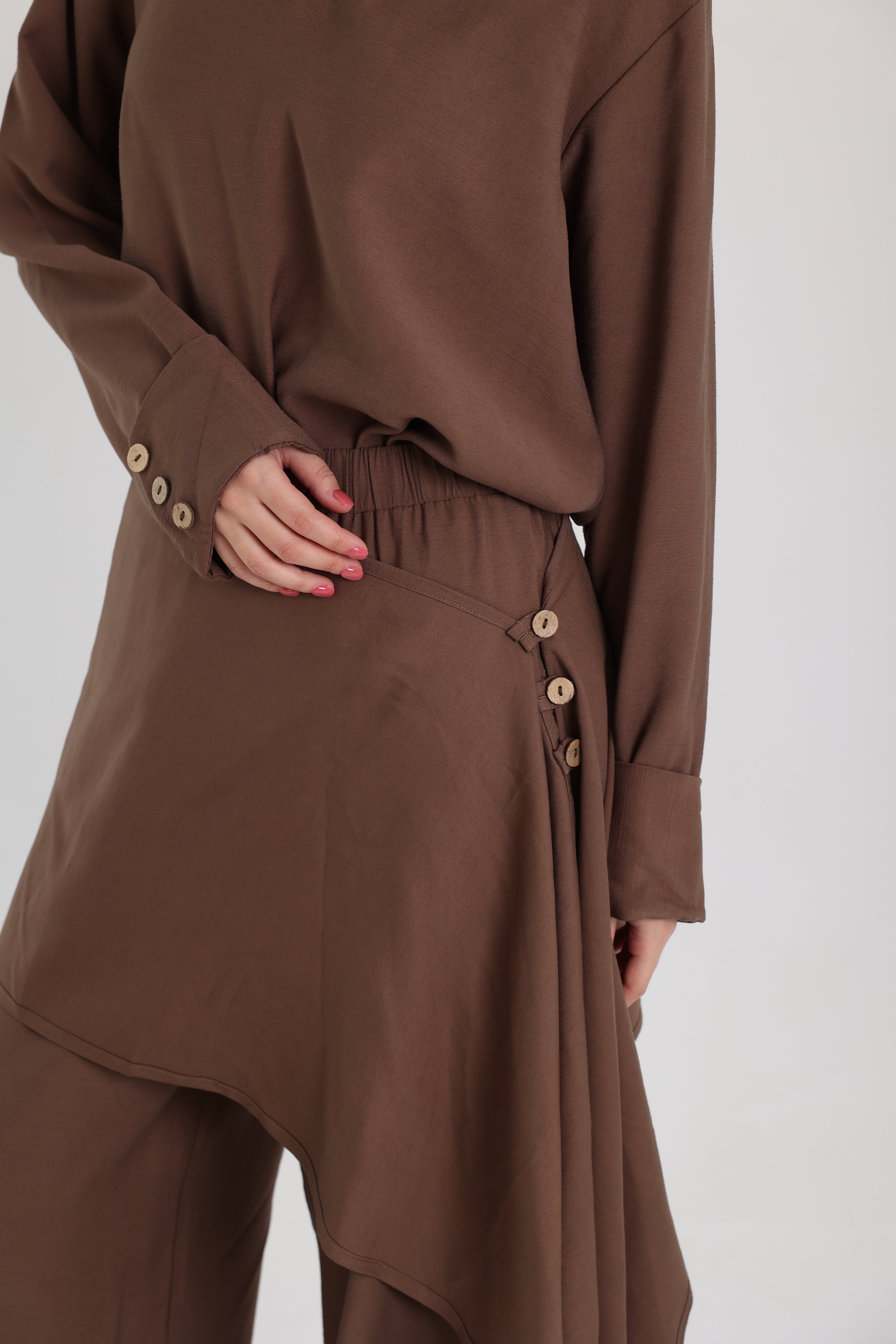 Brown Linen Set with a Wrap