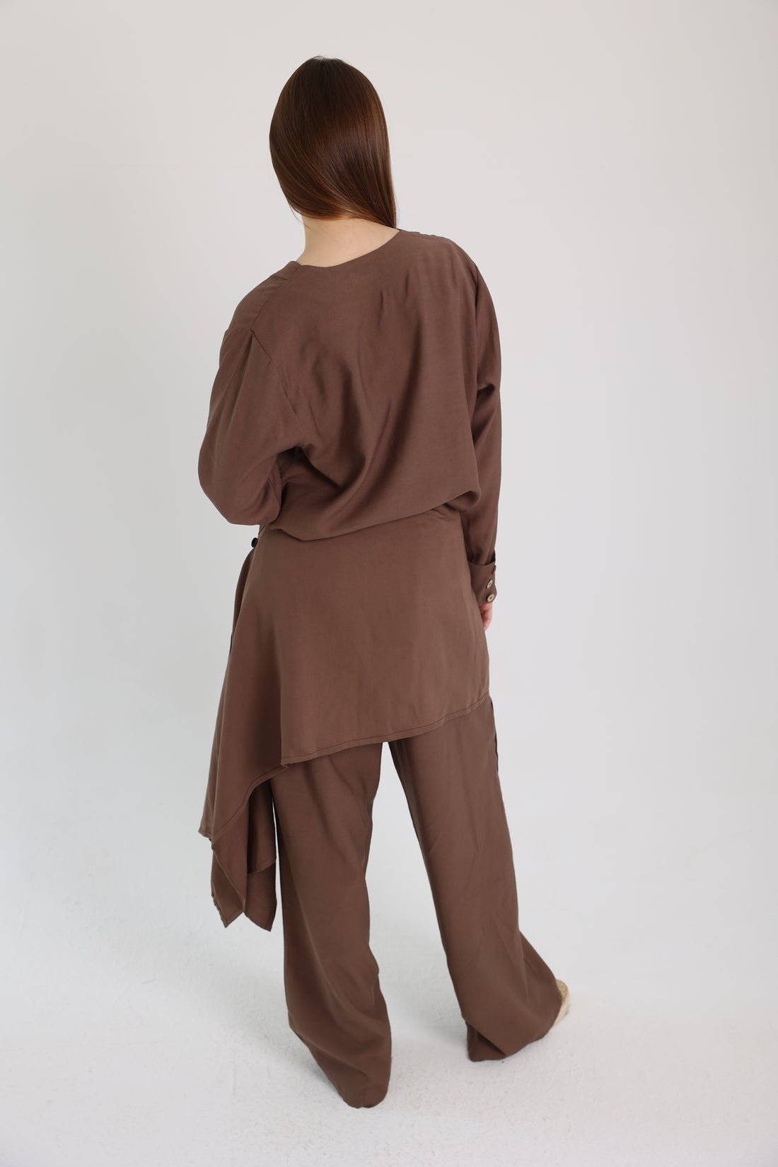 Brown Linen Set with a Wrap