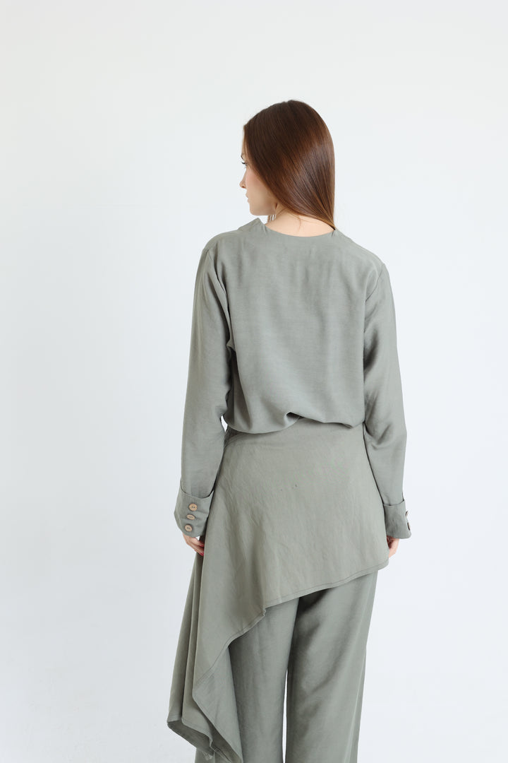 Olive Linen Set With a Wrap