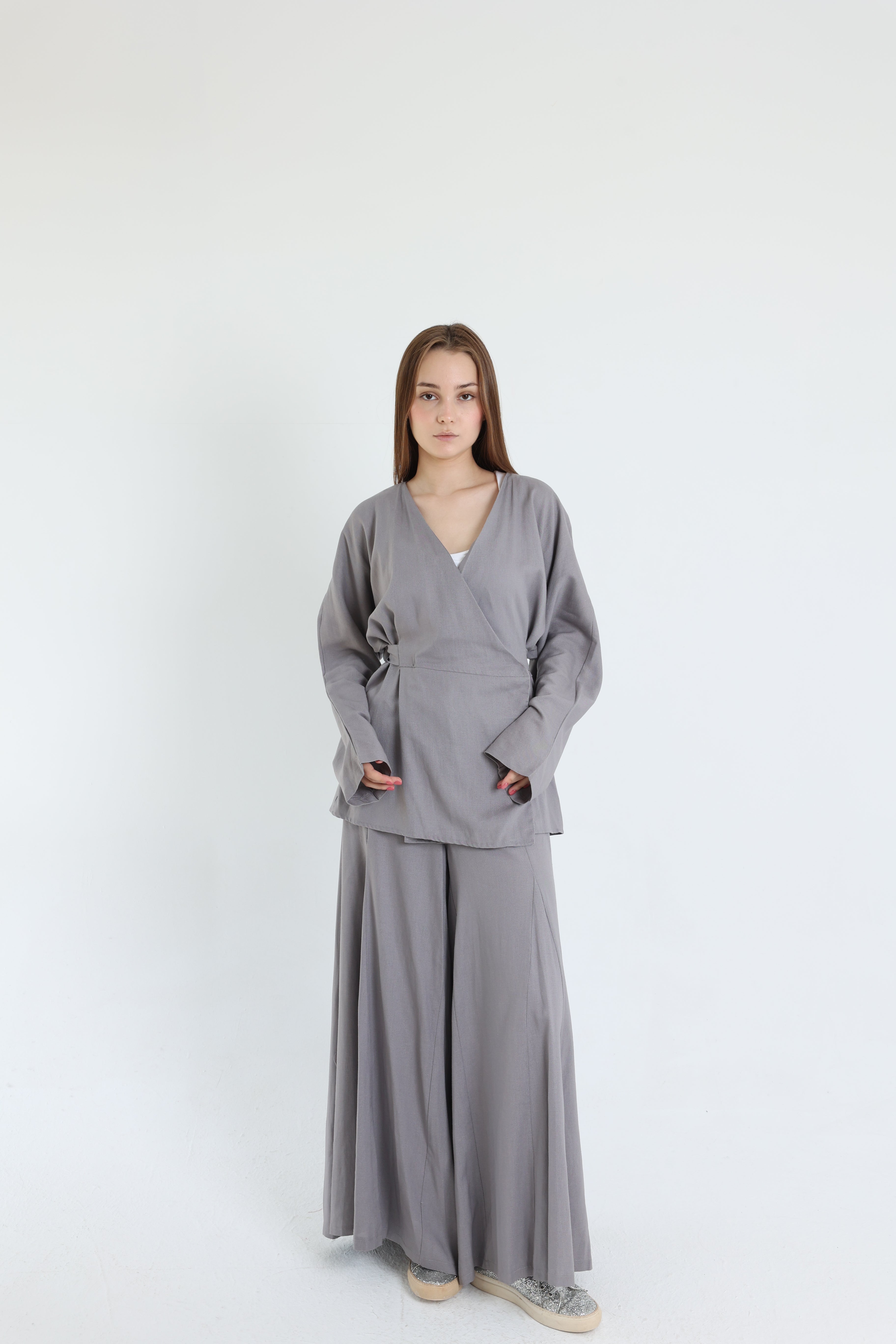 Grey Linen Croisé Shirt with Belt