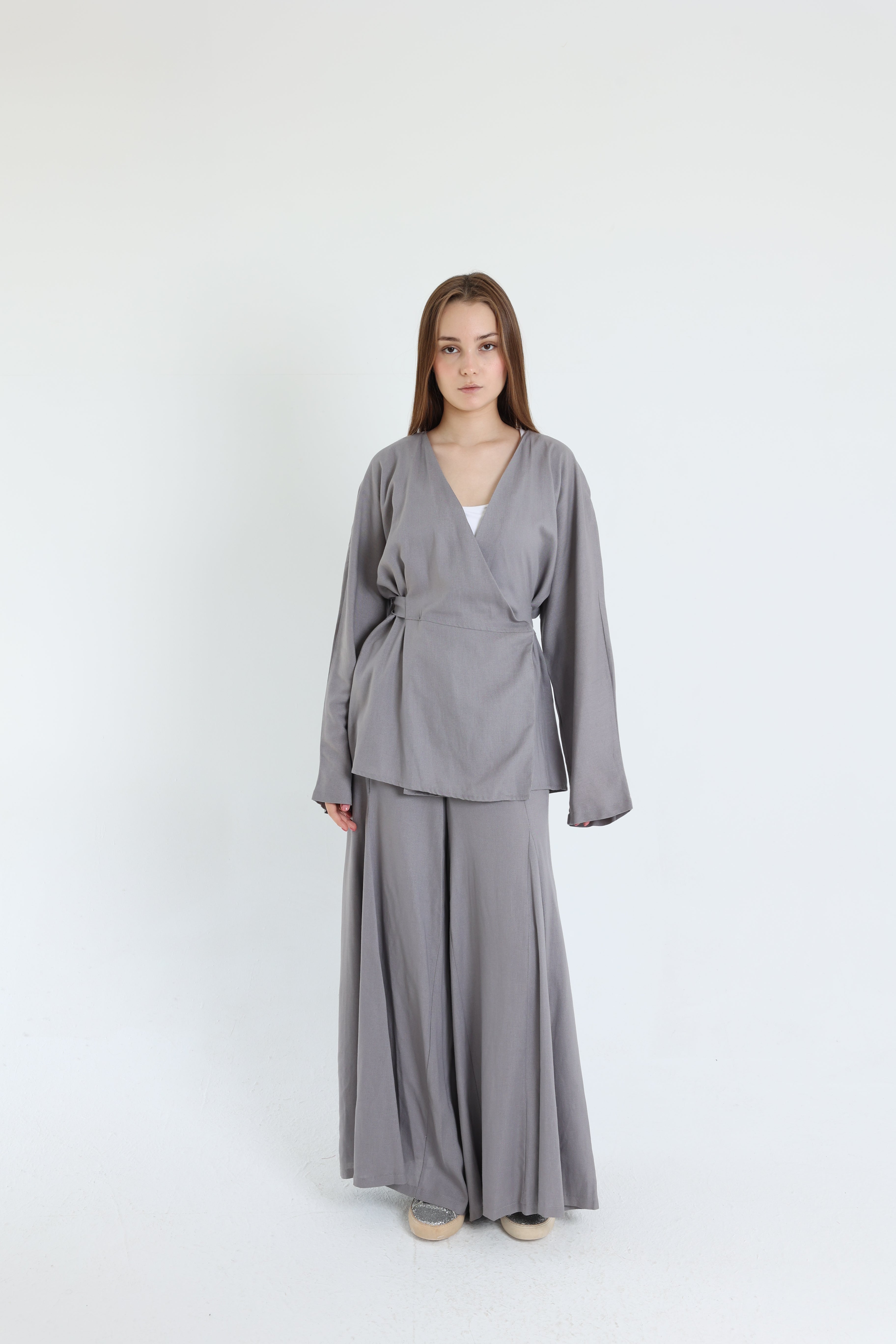 Grey Linen Croisé Shirt with Belt