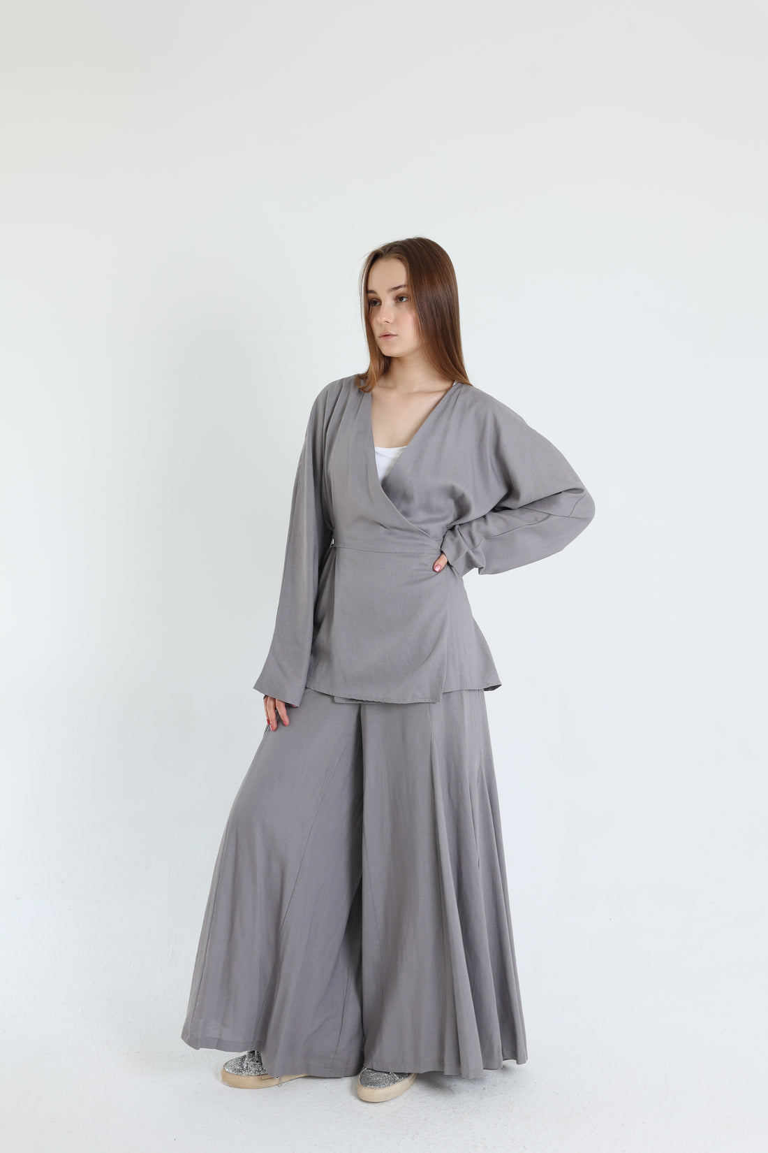 Grey Linen Croisé Shirt with Belt