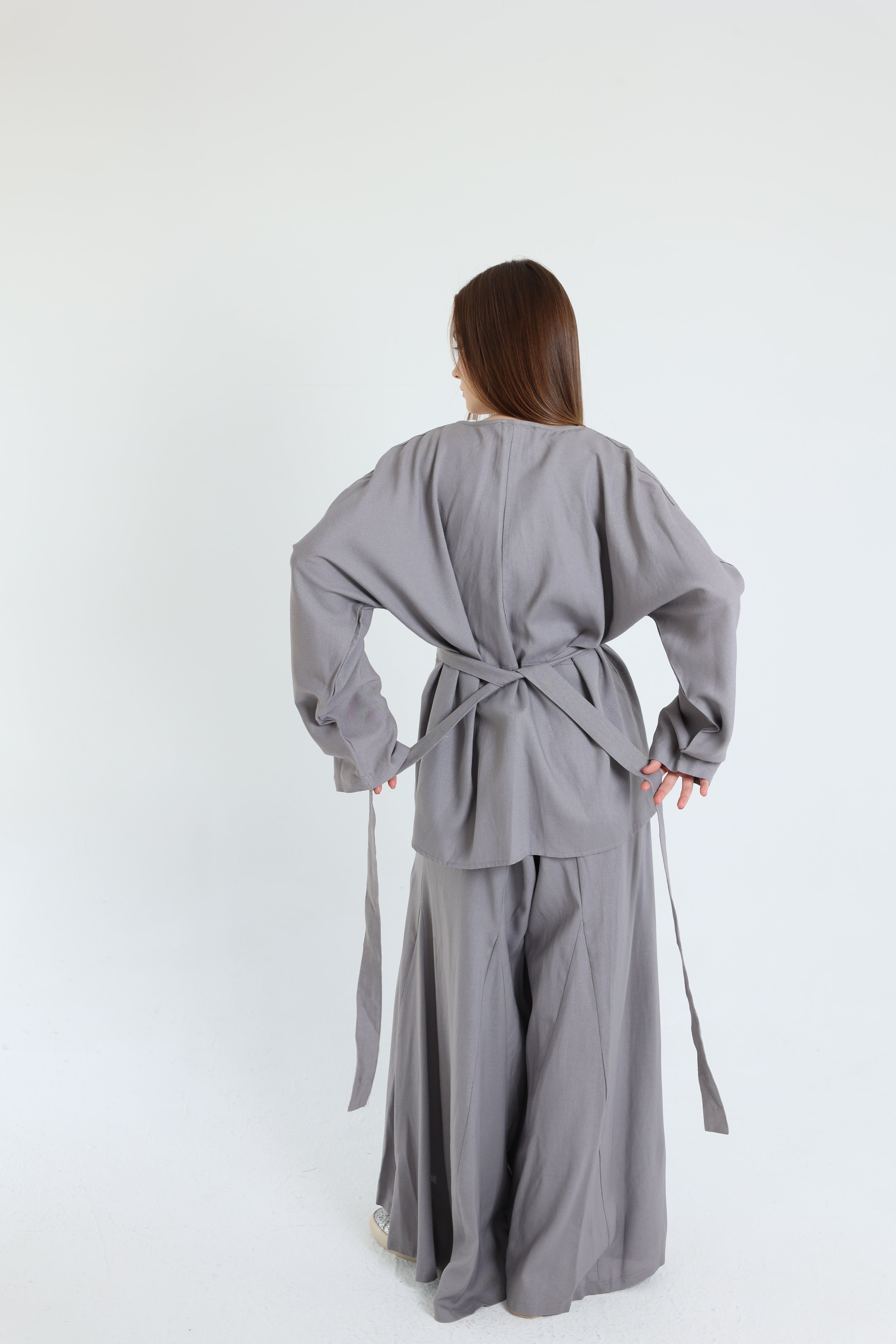 Grey Linen Croisé Shirt with Belt