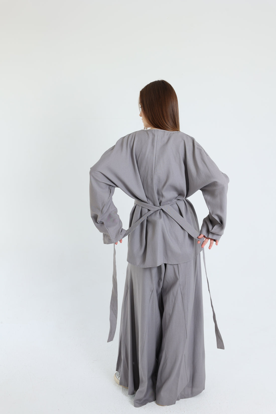 Grey Linen Croisé Shirt with Belt