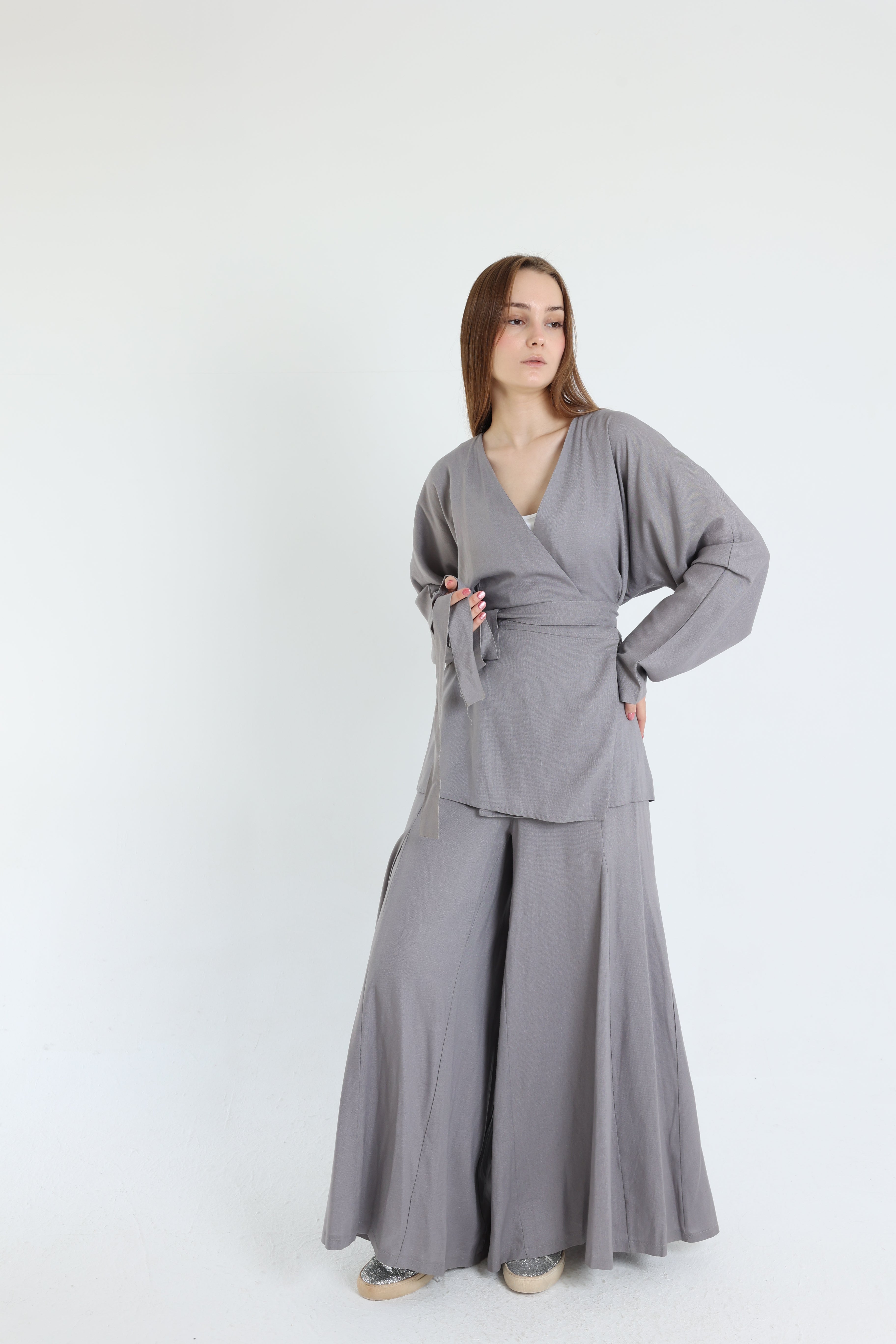 Grey Linen Croisé Shirt with Belt
