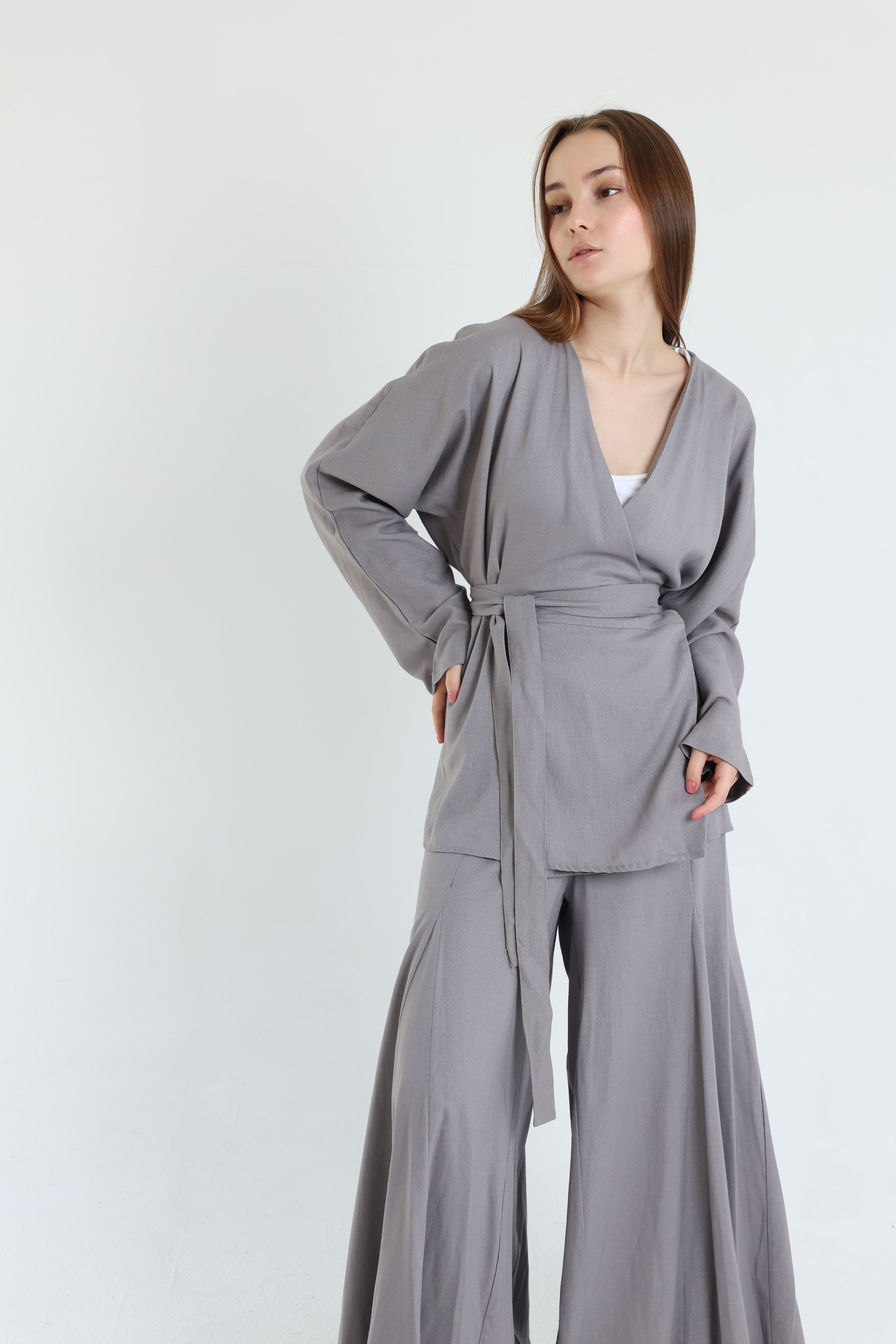 Grey Linen Croisé Shirt with Belt