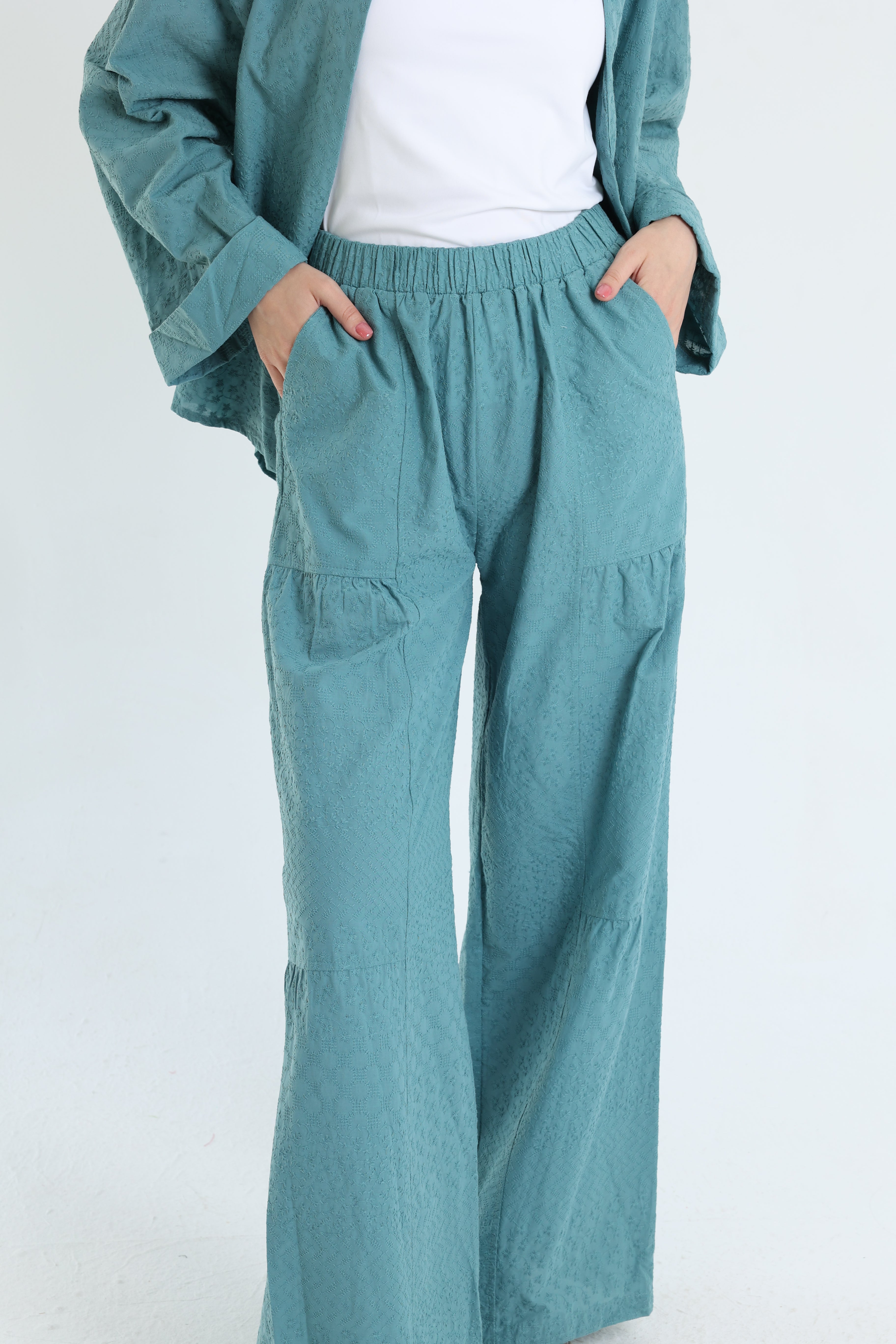 turquoise cotton emroidered set