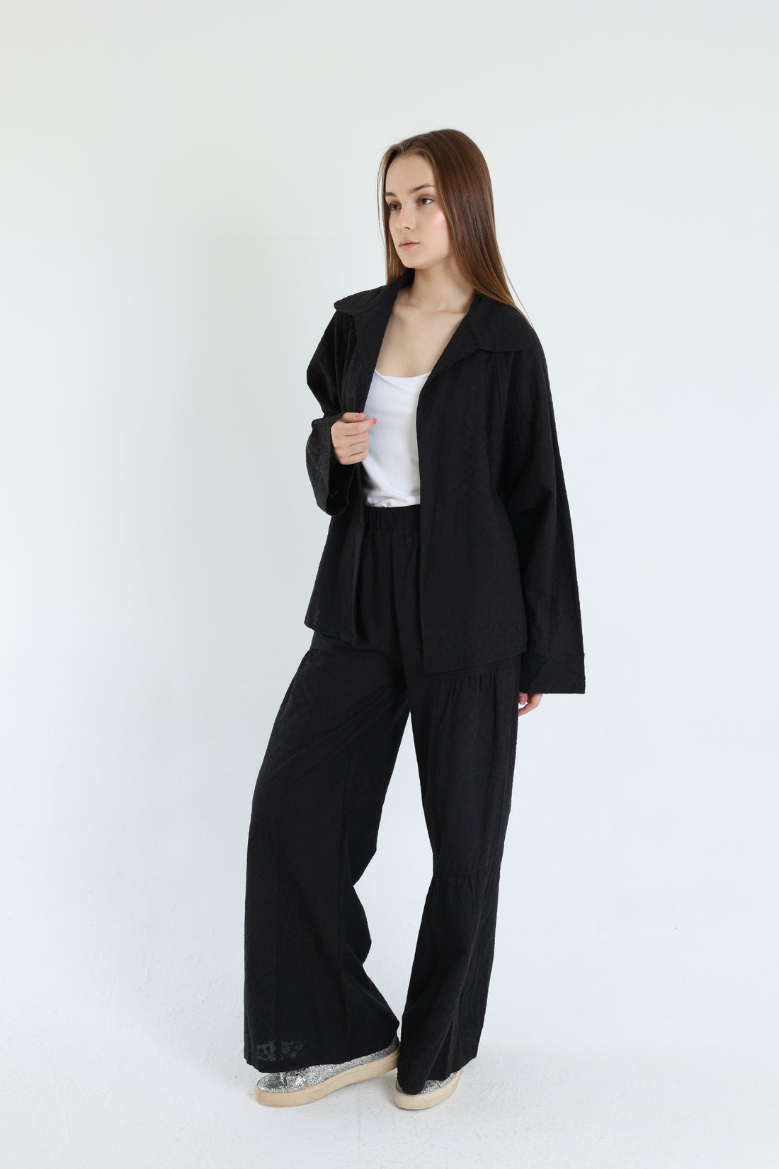 Black cotton emroidered set