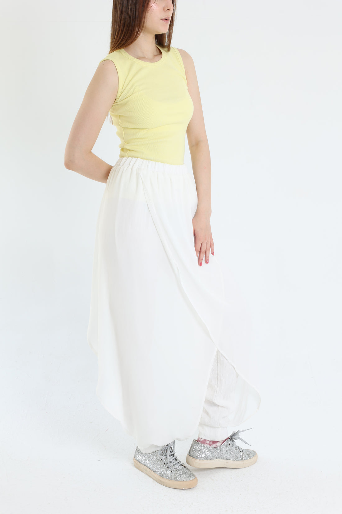 Off-white crepe pants with croise chiffon layer