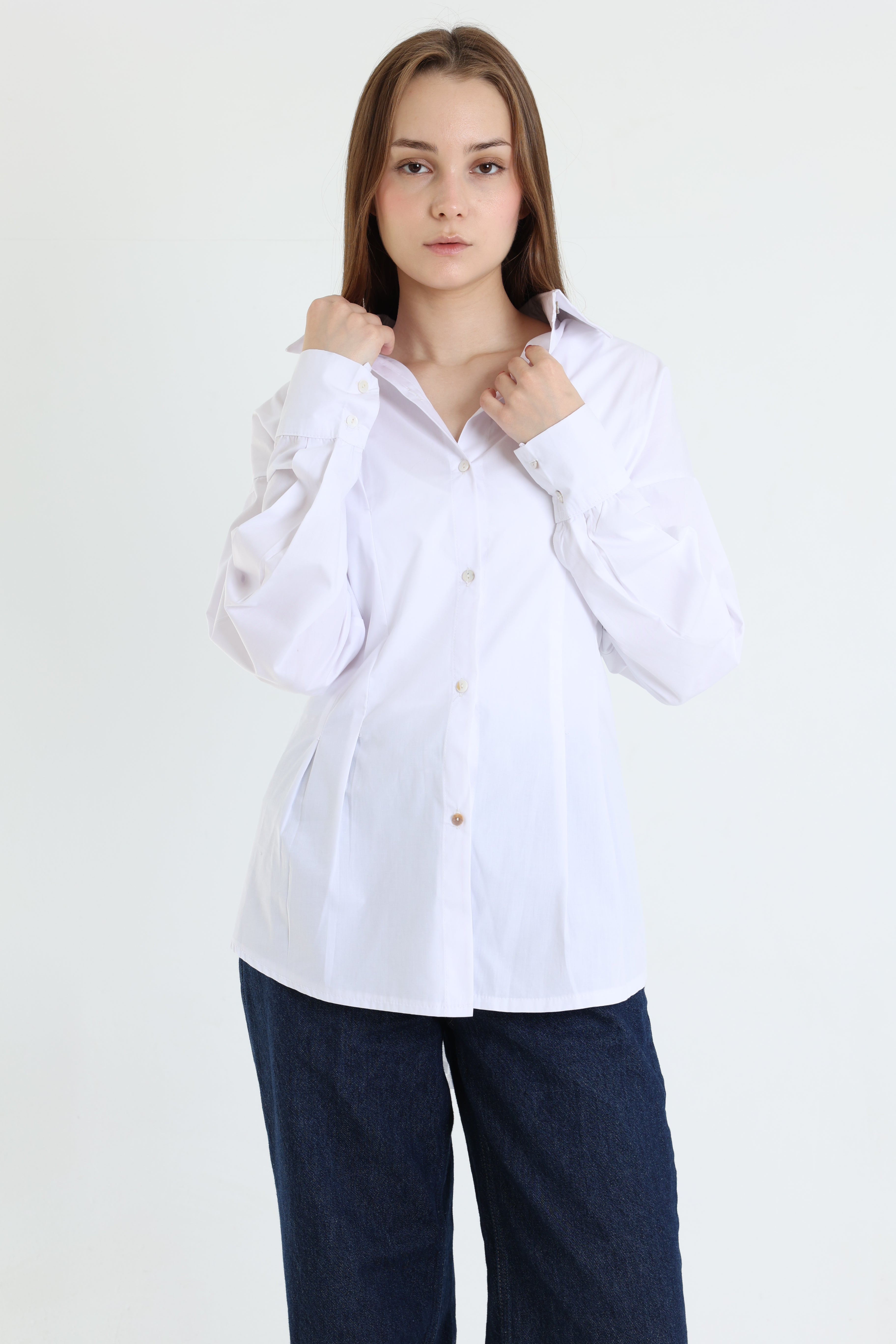 White darted poplin shirt