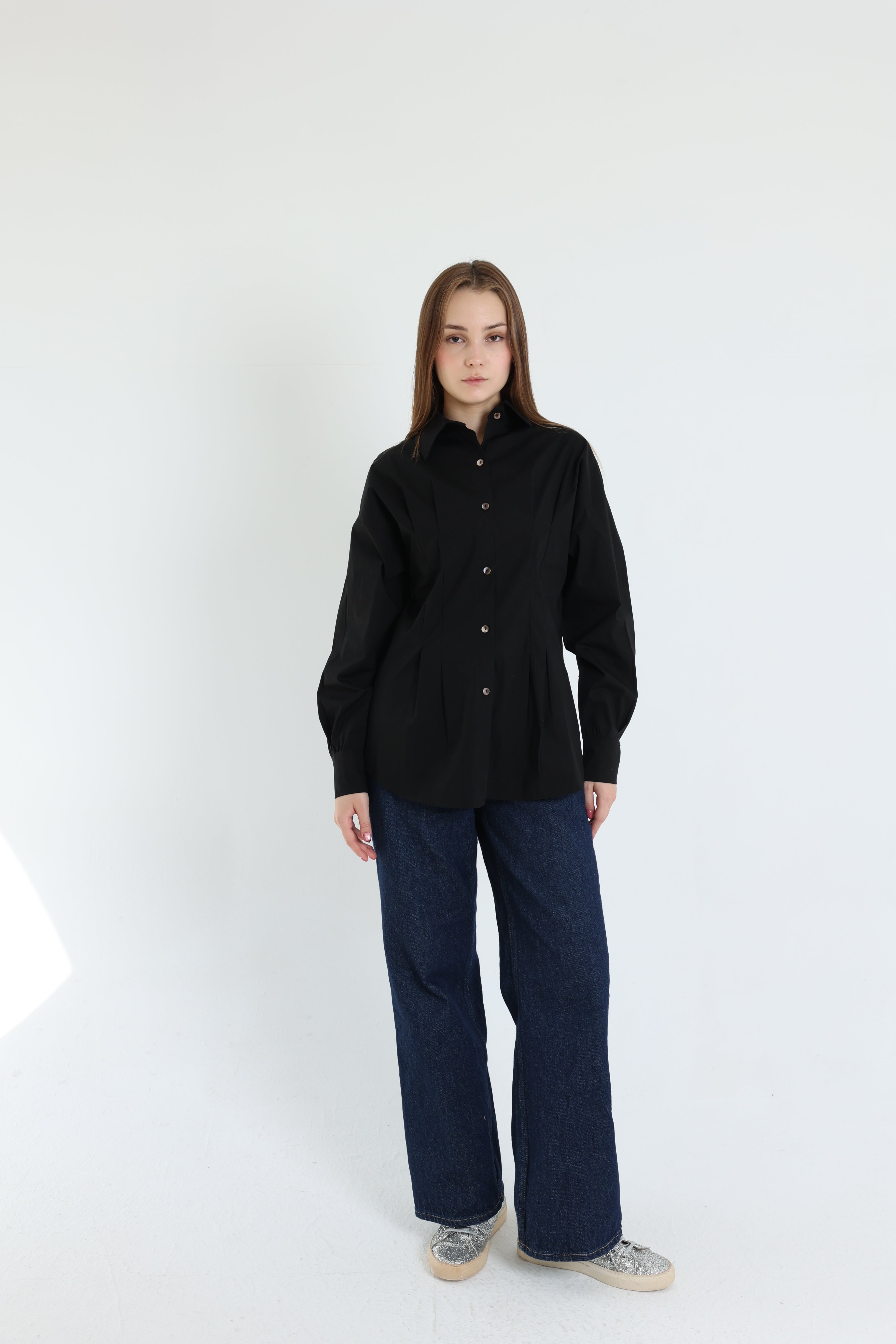 Black darted poplin shirt