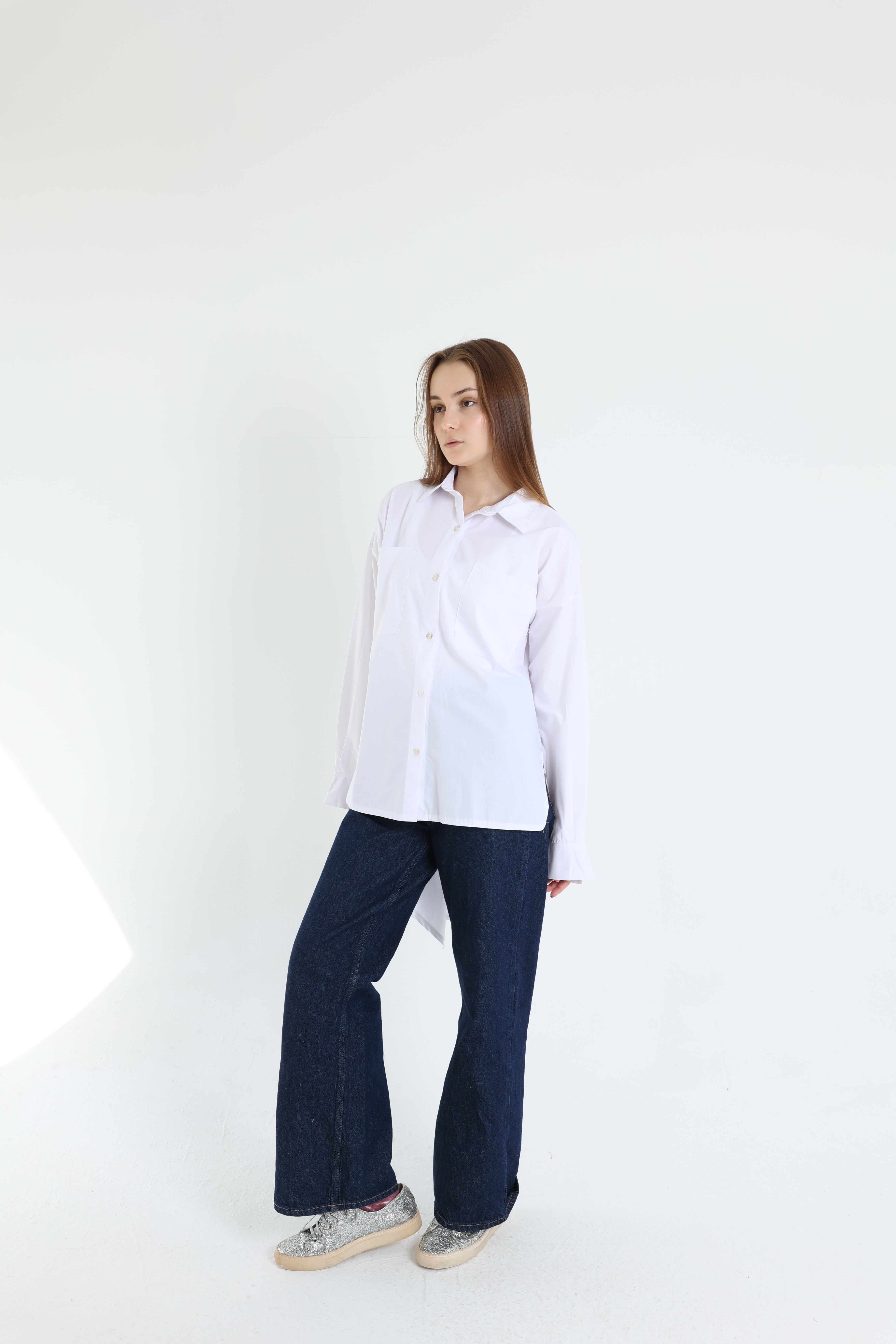 White high-low poplin shirt