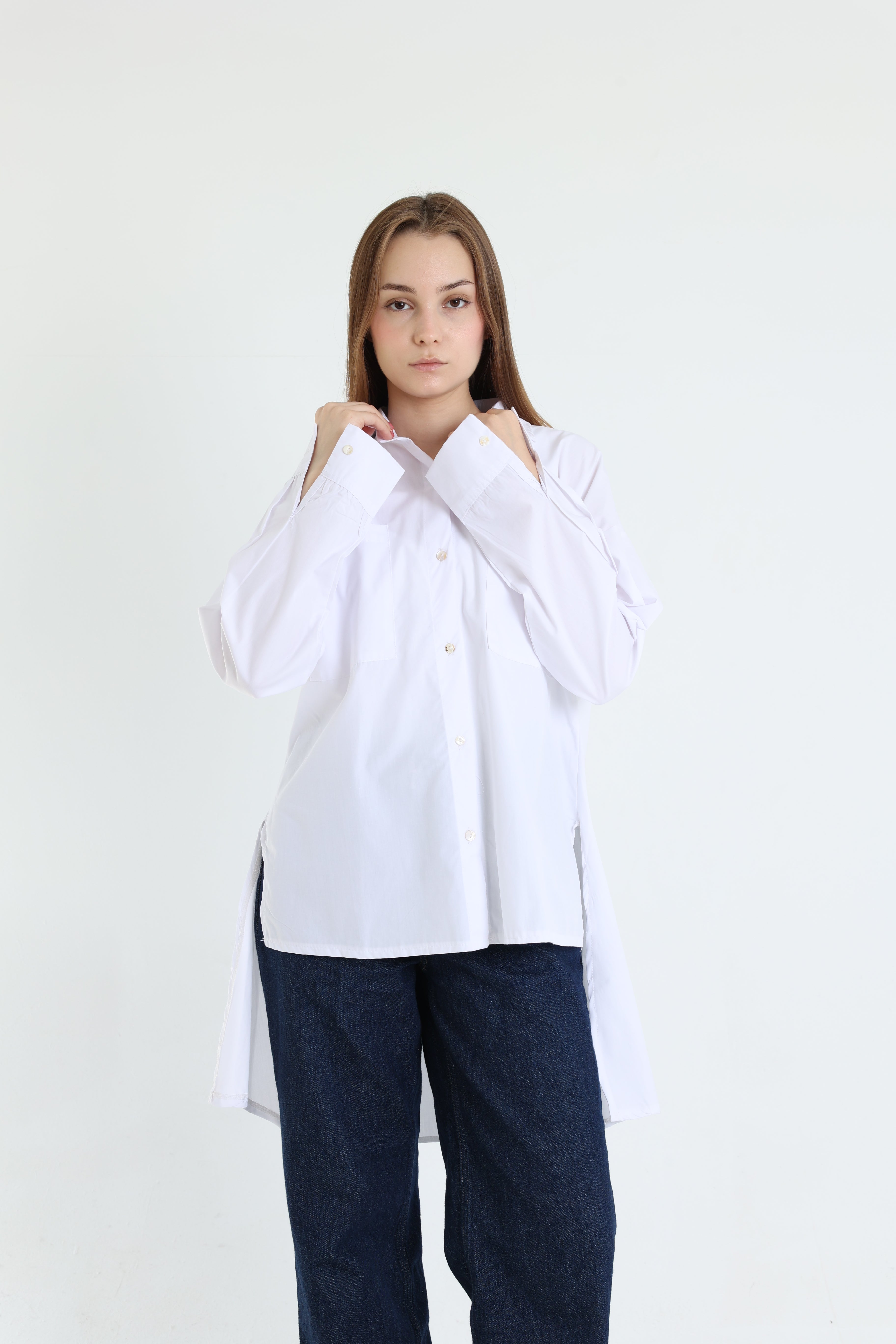 White high-low poplin shirt